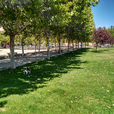 Villa "Luna De Segovia" Leganés Kültér fotó