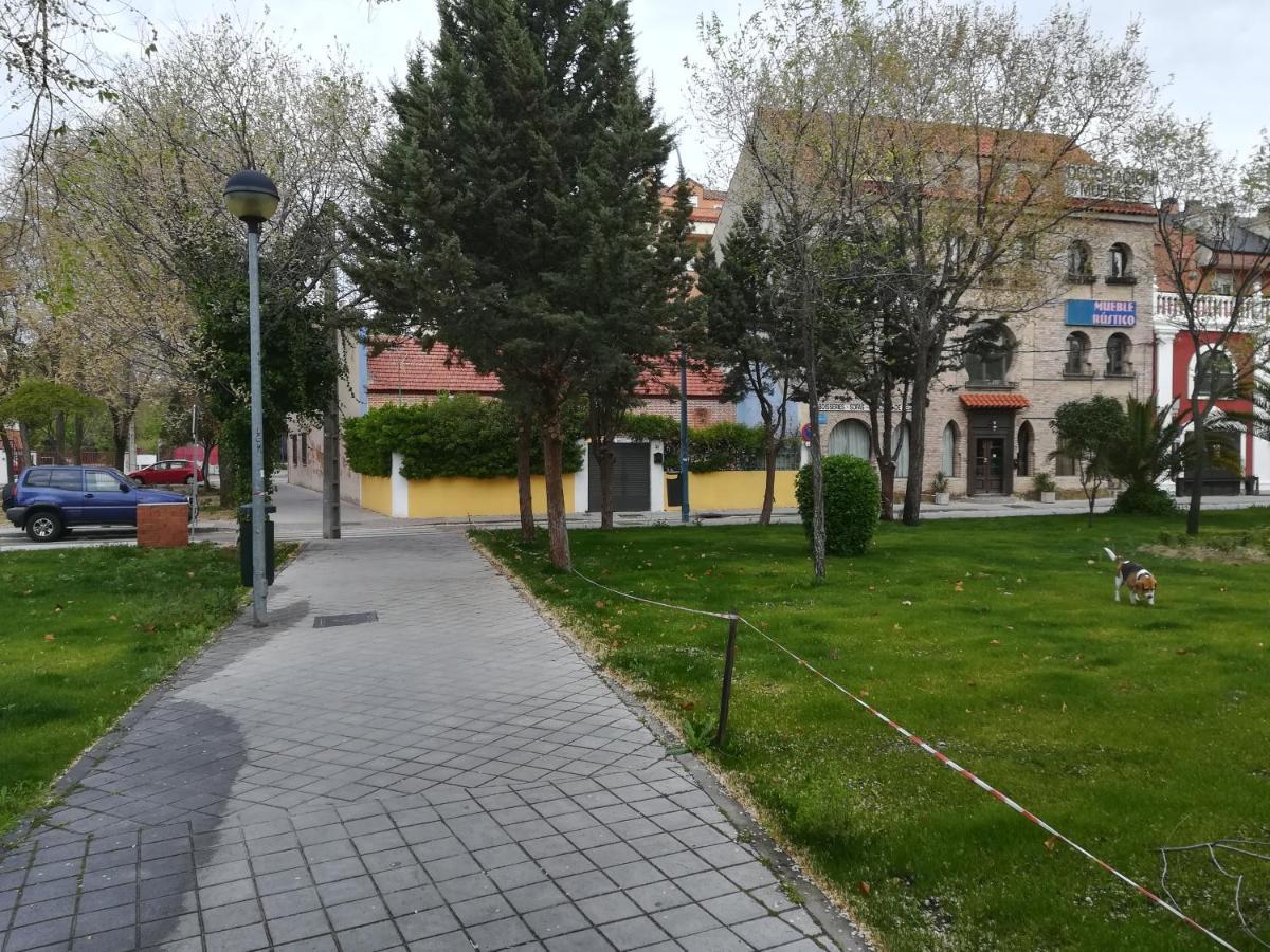 Villa "Luna De Segovia" Leganés Kültér fotó