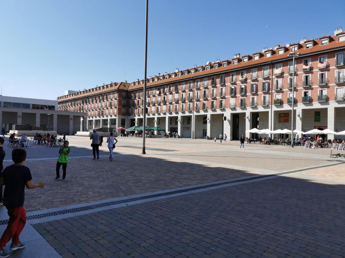 Villa "Luna De Segovia" Leganés Kültér fotó